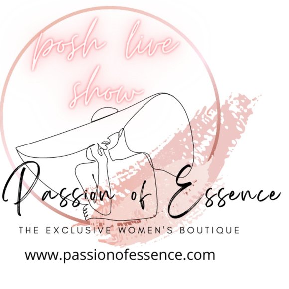 Luxe Curves Collection | Plus-Size Fashion Curvy Couture Collection - Picture 5 of 8